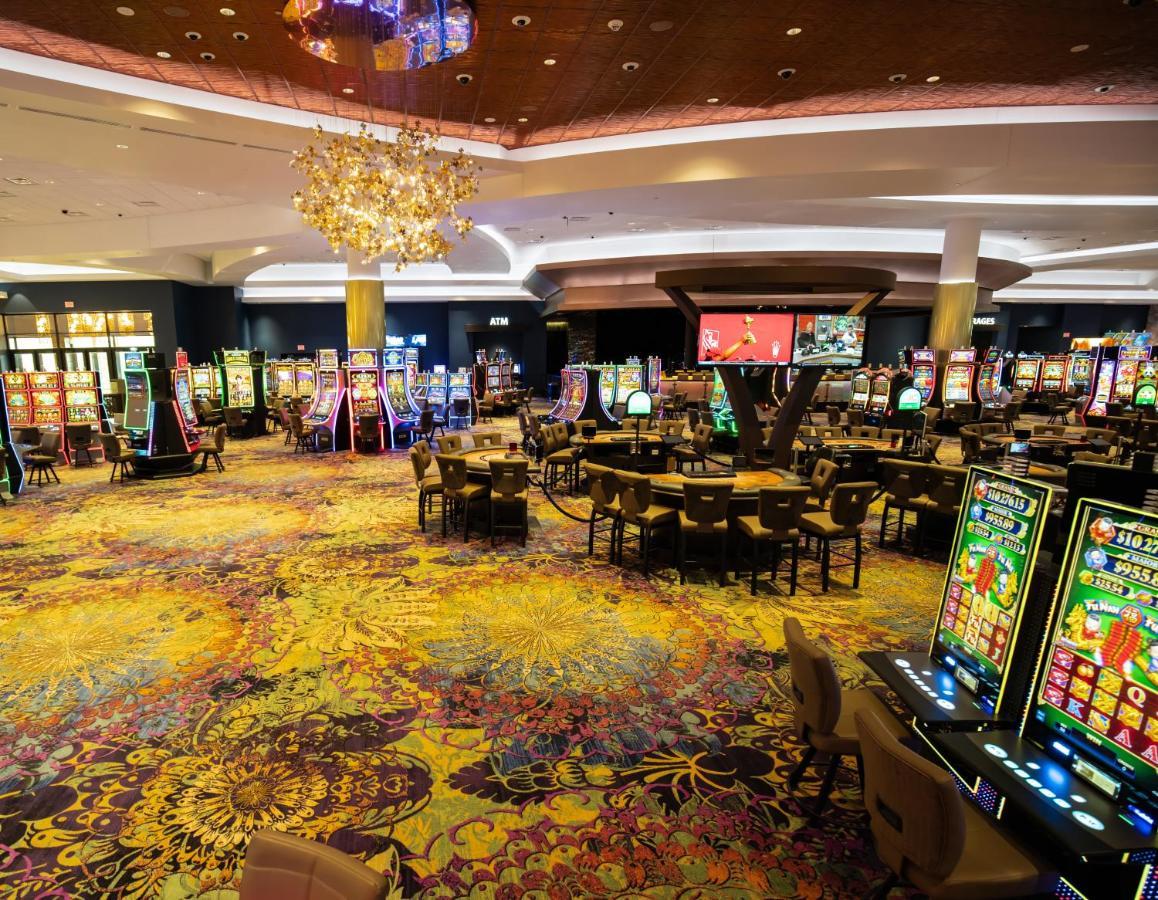 Walker'S Bluff Casino Resort カーボンデール エクステリア 写真